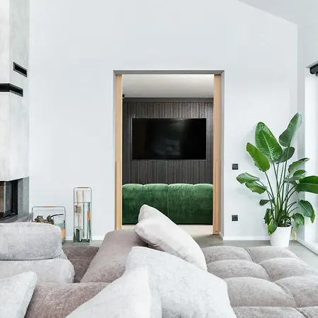 Serenity Villa *